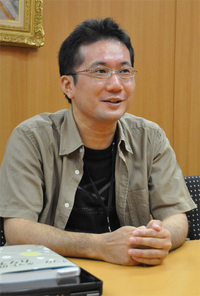 川村聖一氏