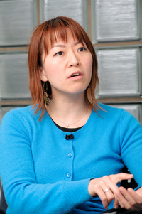 西村真里子氏