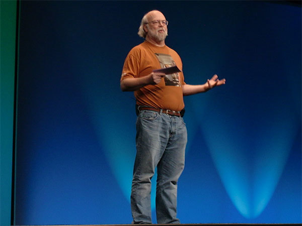 「2009 JavaOne Conference」に登壇したときのJames Gosling氏