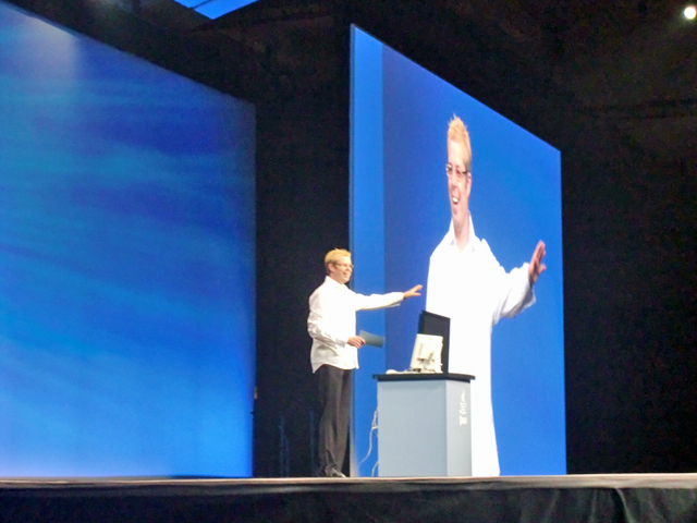 写真3　単独としては初となるJavaOne 2009ホスト役のChris Melissions氏